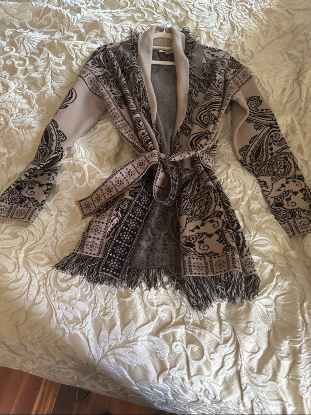 Sioni Beige and Black Paisley Fringe Knit Belted Cardigan